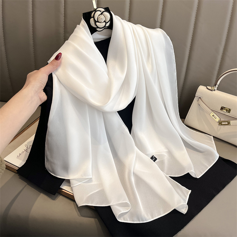 2024 Lüks Marka Bahar Büyük Uz - Scarf Silk Square incelemesi ve fiyatı